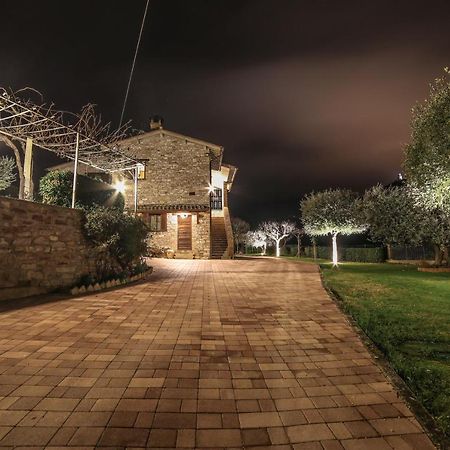 Bed and Breakfast La Casa Tra Gli Ulivi Asís Exterior foto